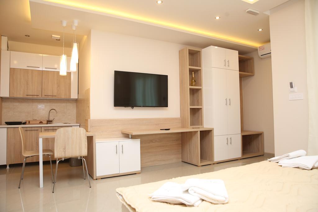 Gold Crown Apartments Jagodina Exteriör bild