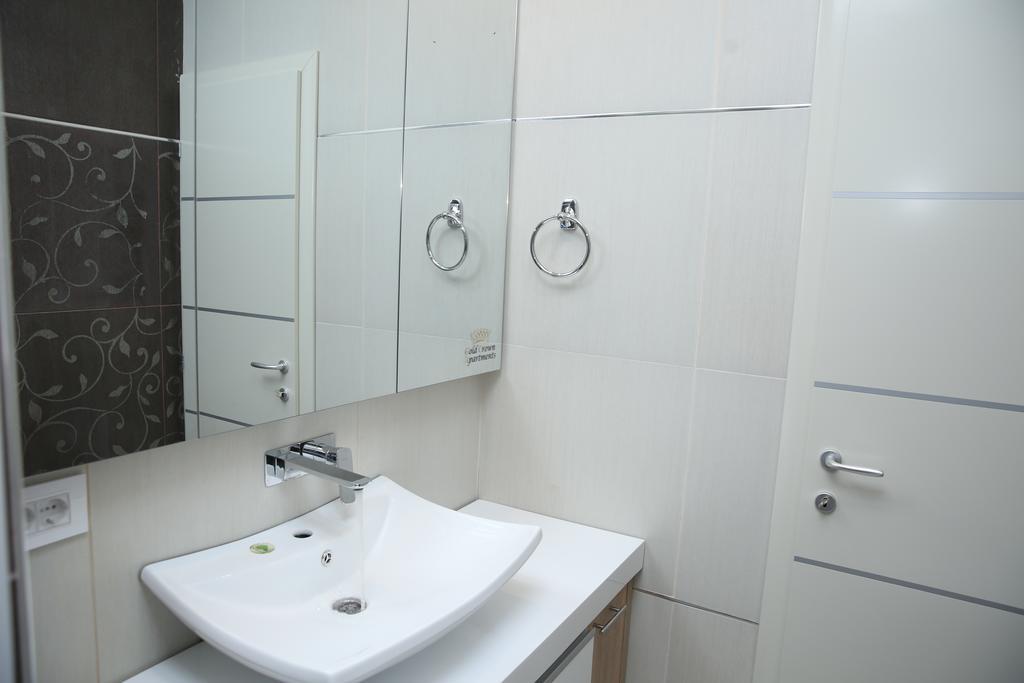 Gold Crown Apartments Jagodina Exteriör bild